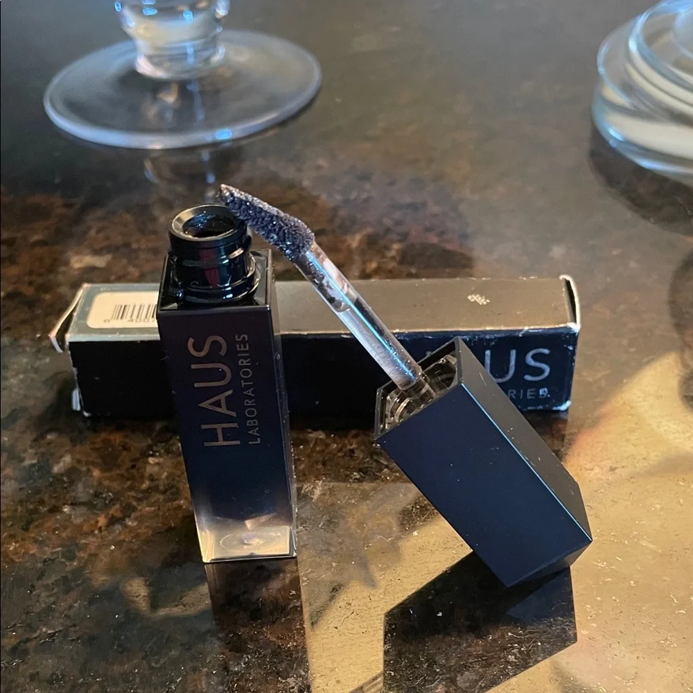 HAUS Laboratories by Lady Gaga: Glam Attack Liquid Eyeshadow in the shade “Biker